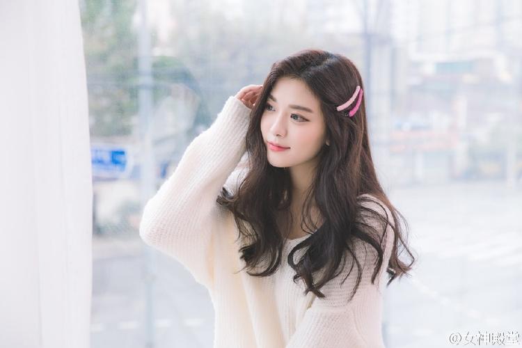 山东菏泽：玻璃生产加工忙